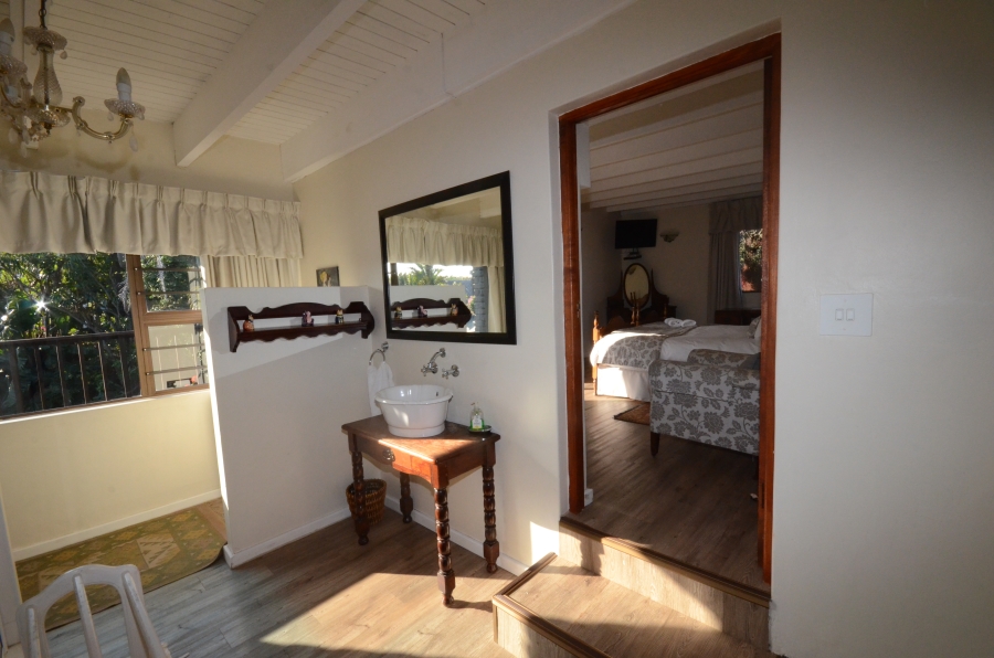 5 Bedroom Property for Sale in Blue Bend Eastern Cape